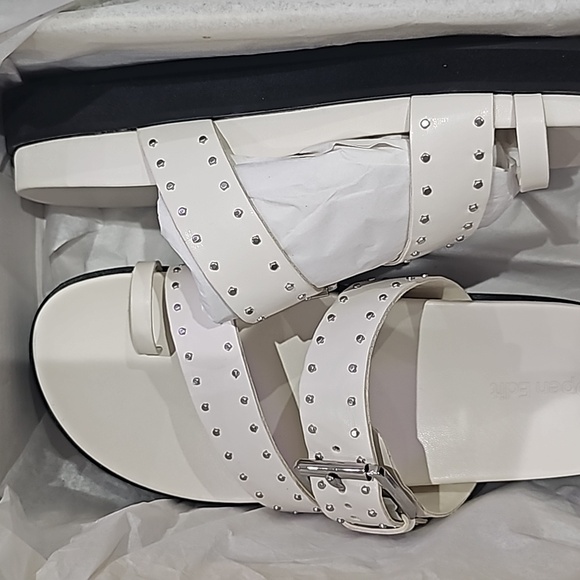 NORDSTROM ,NEW WOMENS Toe Loop Sandal size 9size 9.5 and size 10 - Picture 7 of 9